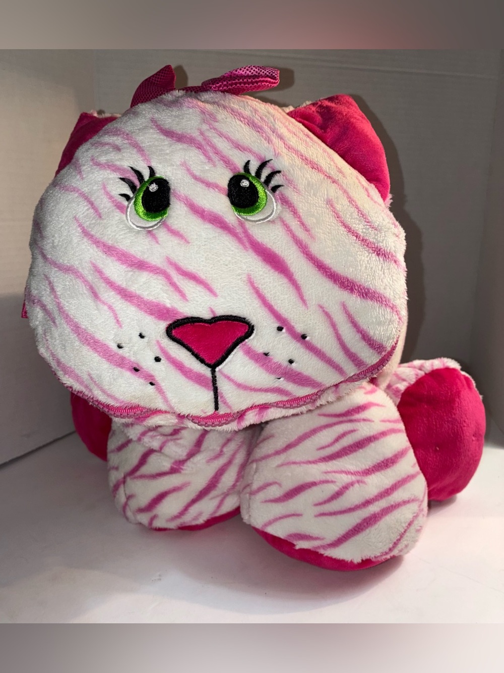 RETIRED 2012 Stuffies Whisper the Cat with Hidden Storage